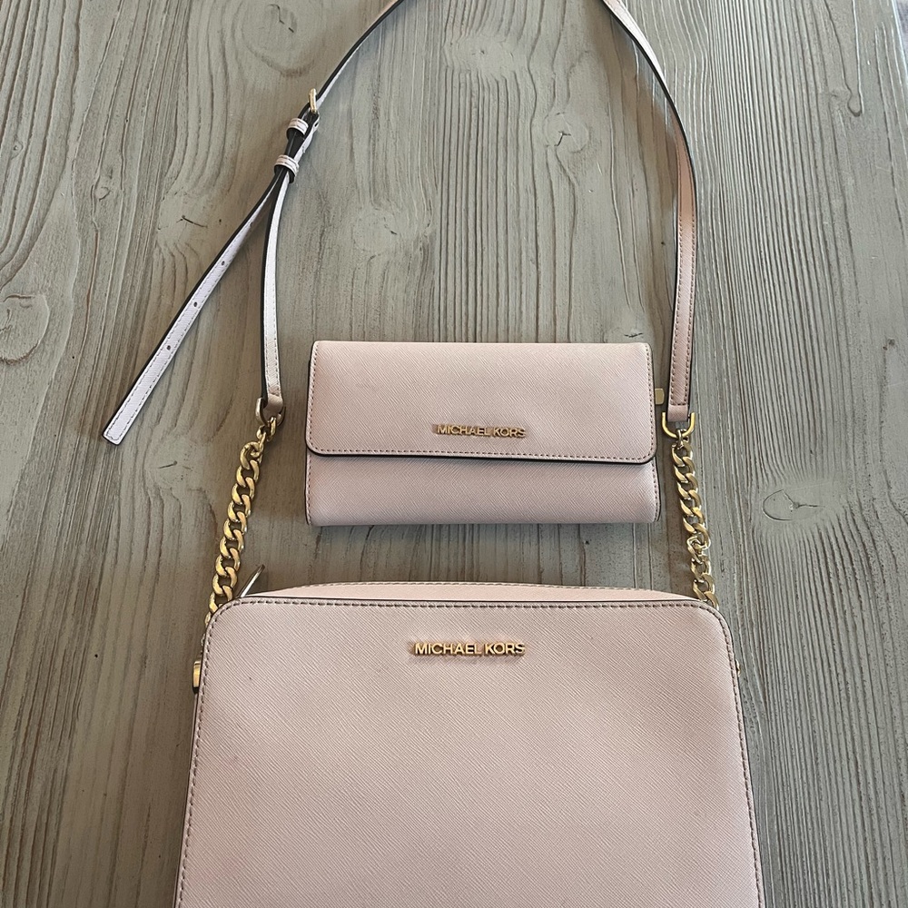 Michael Kors jet set east Saffiano leather Blush Crossbody Bag and Wallet Set